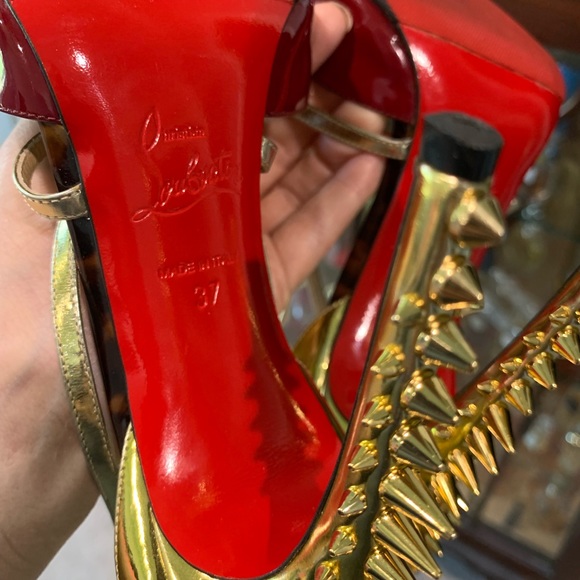 Louboutin Goldocross 100 Metallic Gold Carmin Spike Pumps 37 - Picture 6 of 8